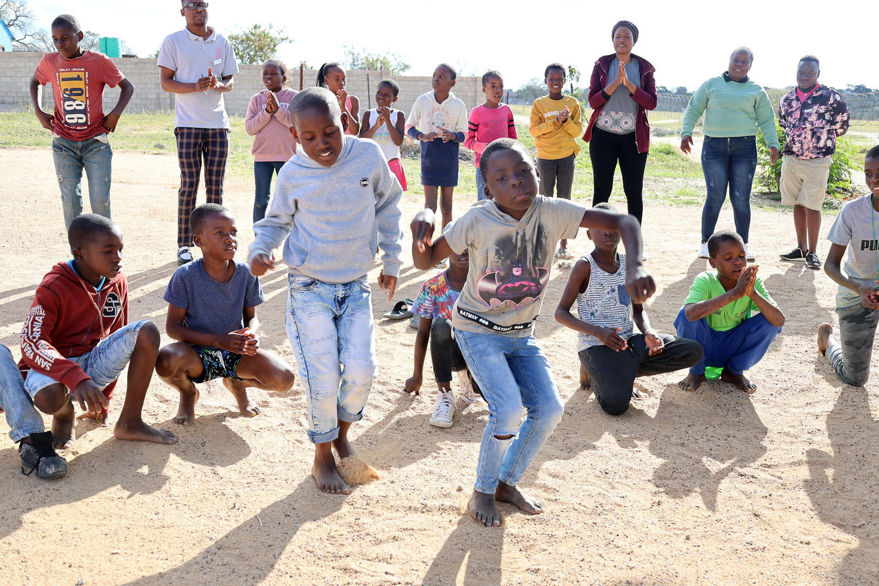 53095271326 abeddc799b k