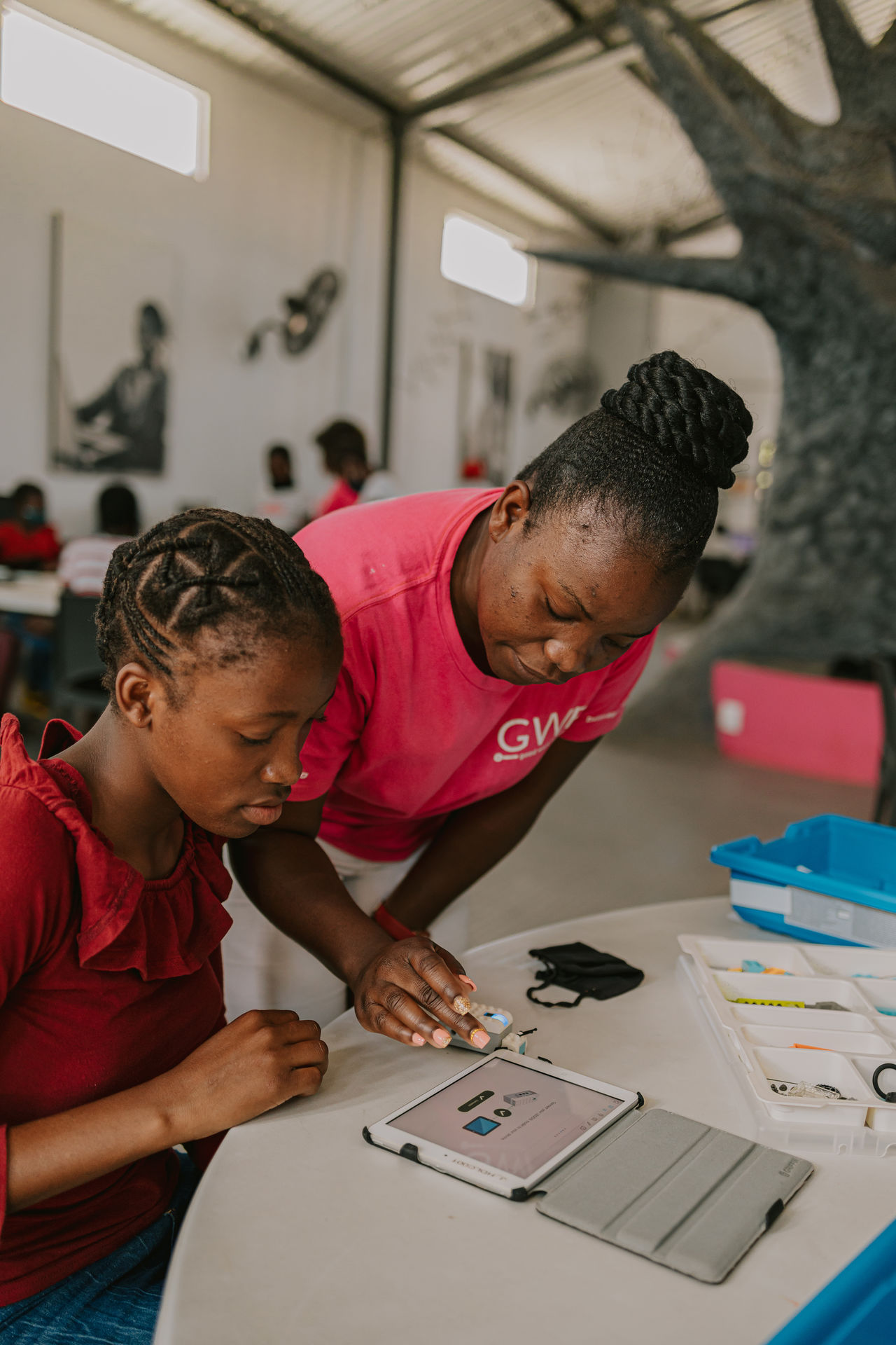 HAZYVIEW HQ 110 copy