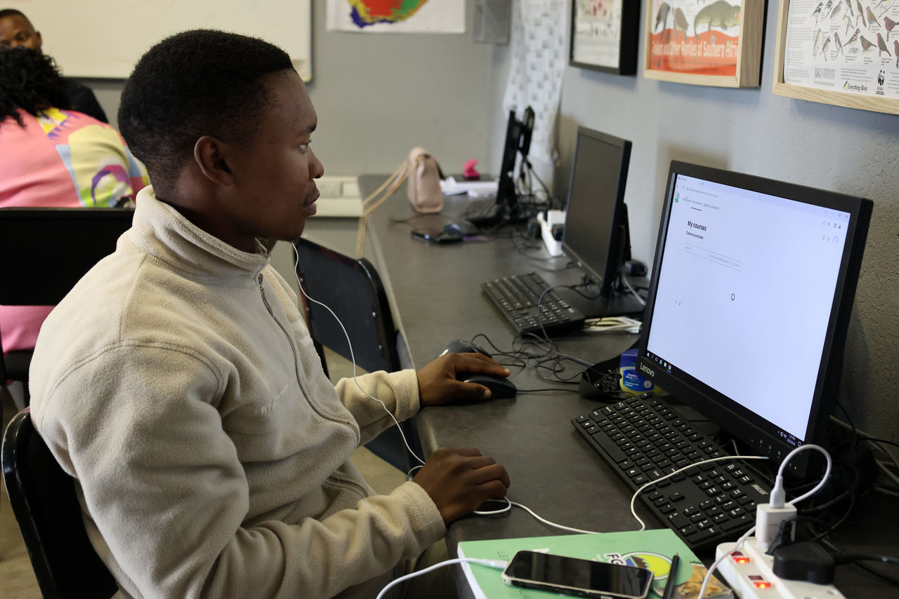 53091306056 349c0f82bd k