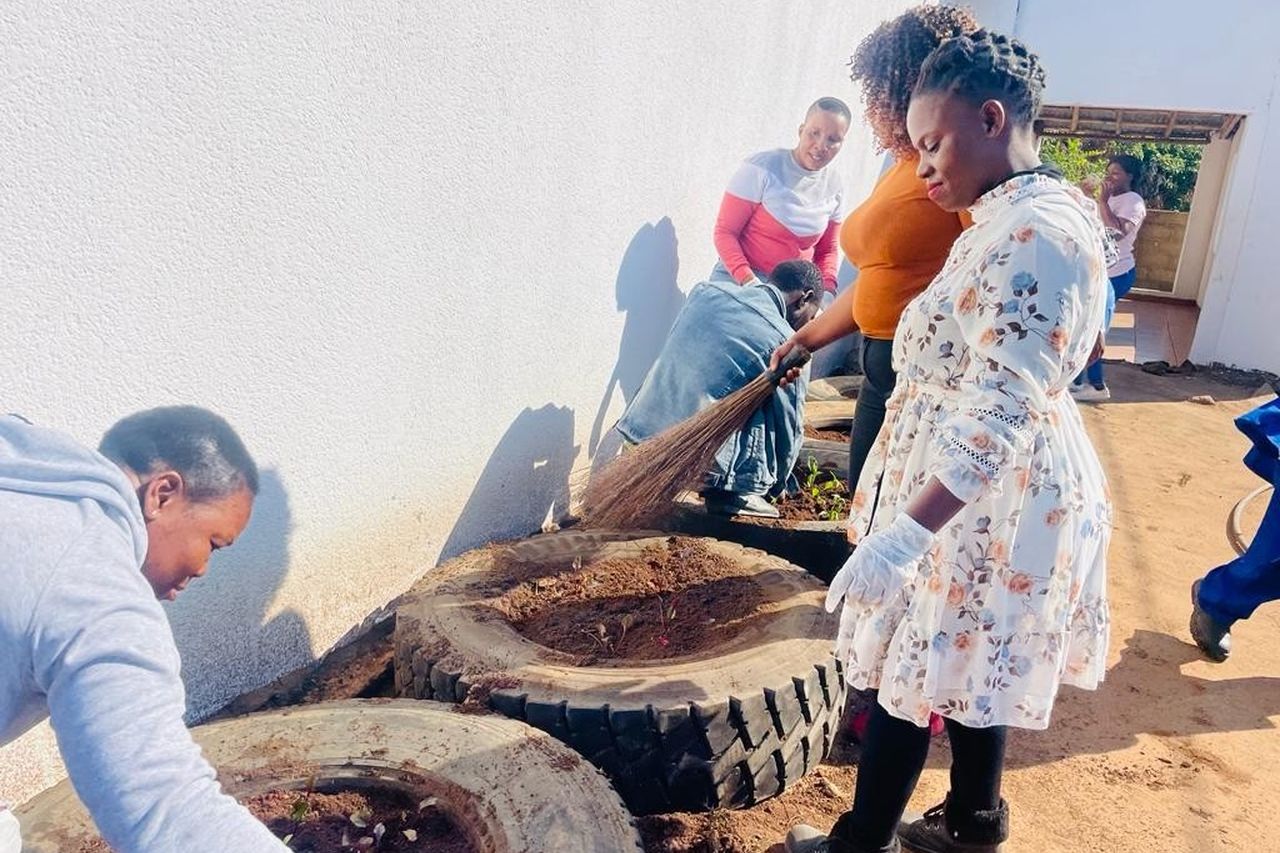 Hazyview students vegetable garden at Hosanna Church daycare centre