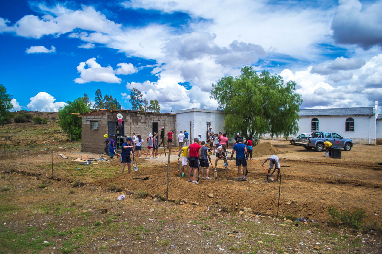 December 2013 Building new Philippolis Digital Learning Centre